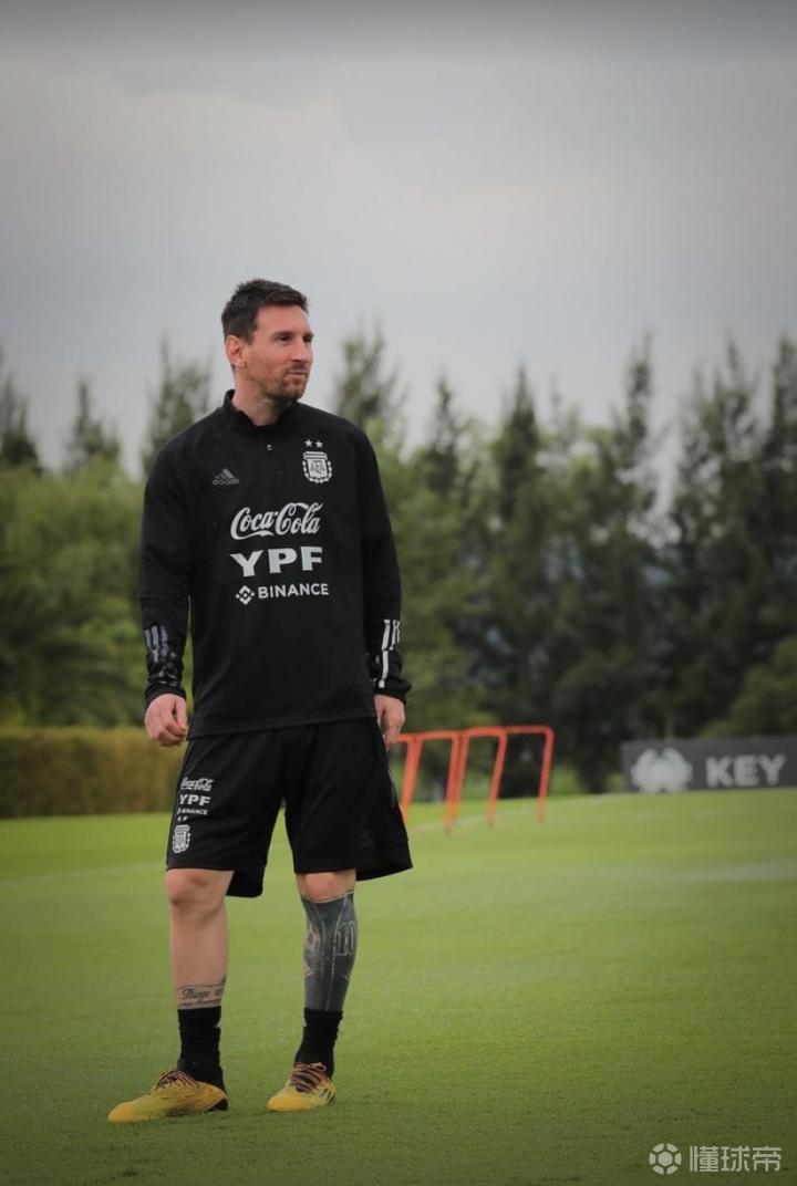 爱游戏官网注册入口关于今晚巴黎圣日耳曼内部沟通：世预赛节点到来，底气十足，心理建设被强调的信息